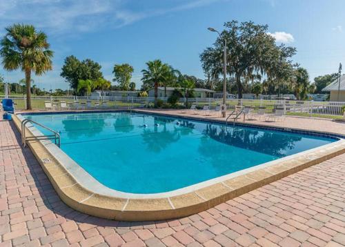 Bassein, Red Oaks in Bushnell (FL)