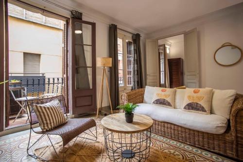 P2sal1071- Elegant Apartment in Carrer de Salinas