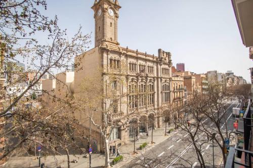 22CRC1039 Exquisite Apartment near the City Center