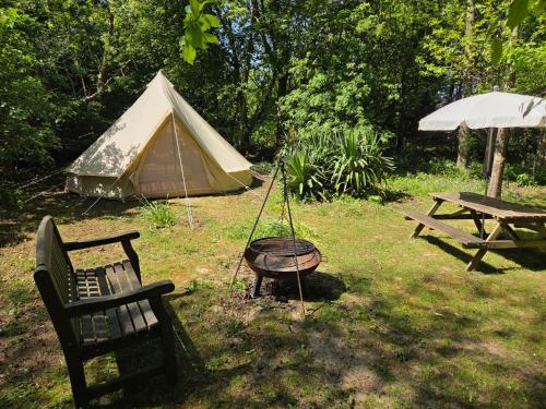 Bell Tent in the Wood gîte à louer Brede