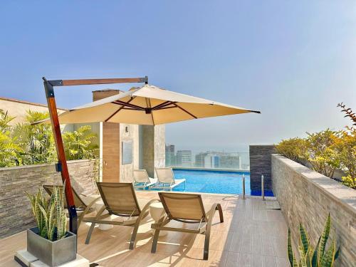 Apartamento con piscina entre Larcomar y Puente Suspiros