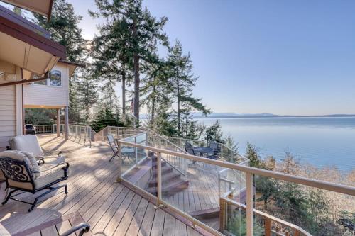 Seascape Lodge in Freeland (WA)