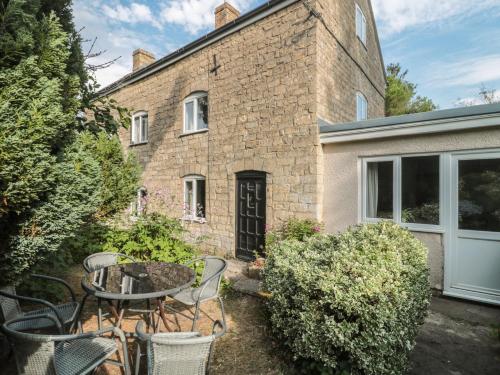 1 Westcroft Cottage