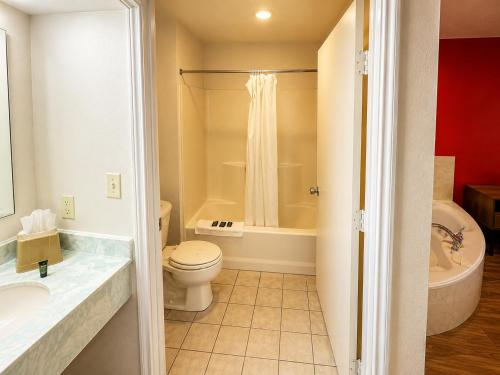 Rose Park Inn & Suites I-10 East San Antonio – San Antonio, TX