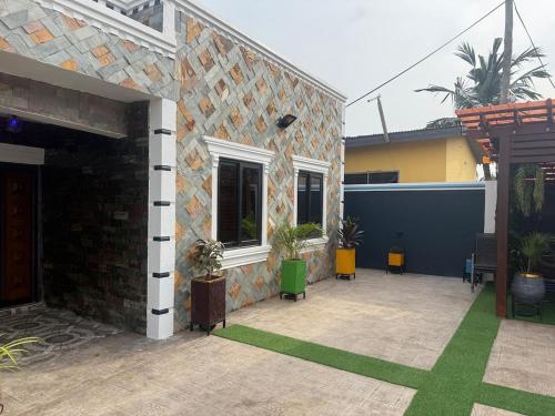 Stylish luxurious 3 bedroom home in Kasoa in Kasoa