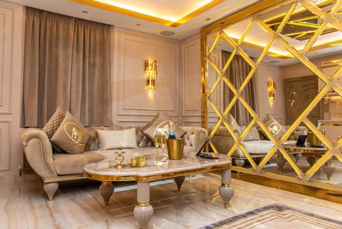 2 bedrooms, 3 beds