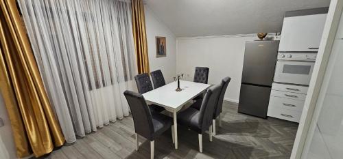 The Gold Lion Apartment