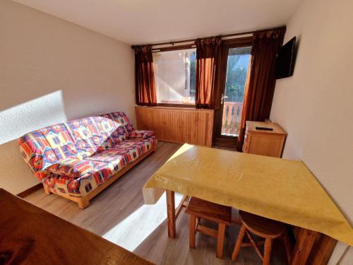 Résidence Les Sarrasins - studio 4 personnes en petite résidence calme MAE-5496