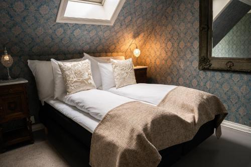 1 double bed