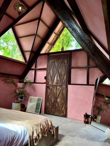 La Boheme Boutique Art Hotel