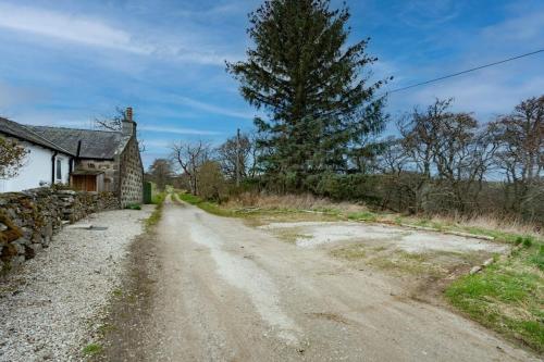 The Old Shepherds Cottage - Stillness in Nature in Kildrummy