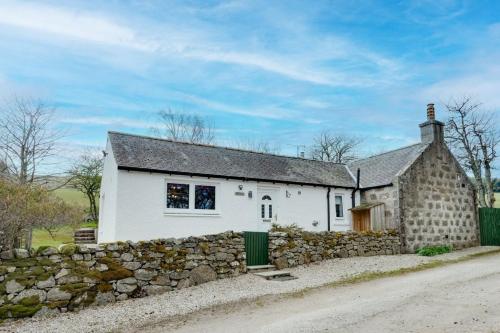 Hotelli välisilme, The Old Shepherds Cottage - Stillness in Nature in Kildrummy