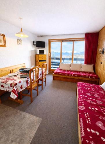 Cozy apartment near the ski slopes