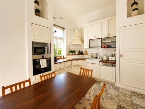 Kúria apartman private wellness with garden and pool, Budapeszt (zdjęcie 5)
