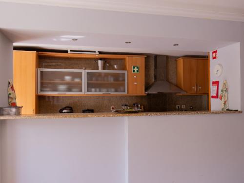 Kitchen, Atlantic Hostel Porto in Sao Mamede de Infesta