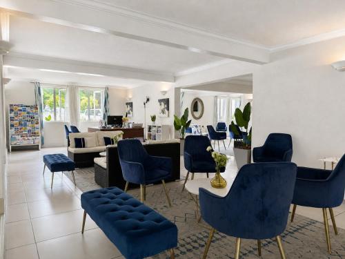Vestíbulo, Sunbay Hotel- Daily Breakfast & Beach Access Included in Maxwell Coast