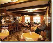 皇冠酒店 (Hotel zur Krone) in 比雷斯博爾恩