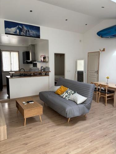 Appartement lumineux climatisé - cœur de Martigues