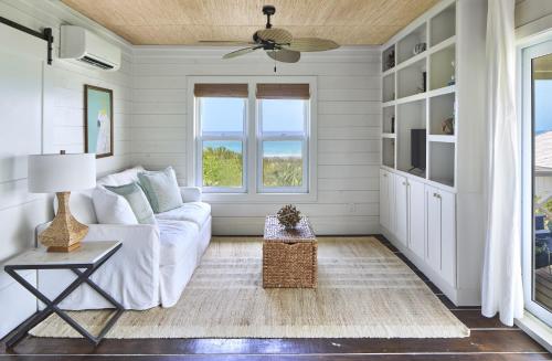 Bohemia Two Bedroom home in James Pt