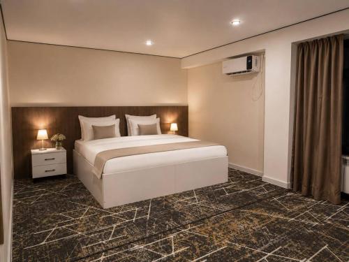 Uya Hotel in Toktogul
