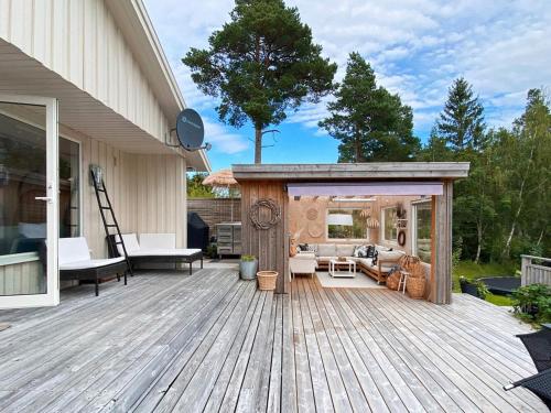 . 6 person holiday home in Åsenfjord-By Traum