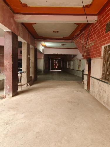 Shiv Om Palace in Brahmbad