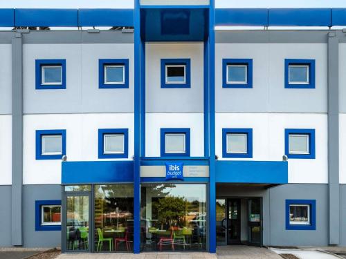 Ibis Budget Angers Parc des Expositions Hotel de charme Écuillé