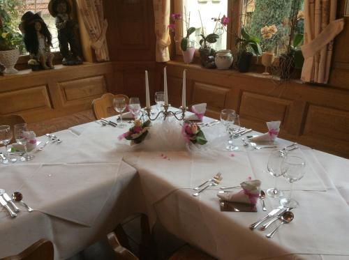 المرافق, Hotel-Hauensteiner-Hof in هوينستين