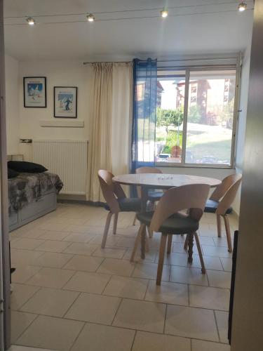 Le Cocoon du Bois d'Aurouze - Appartement rénové et lumineux