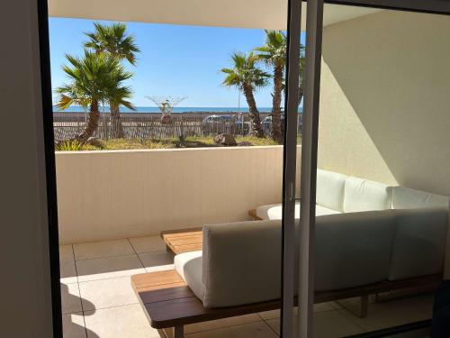 Superbe appartement en bord de mer avec jacuzzi et vue imprenable a Valras Plage - image 5