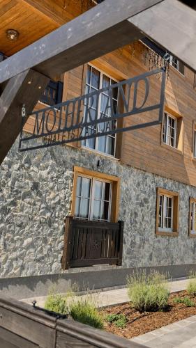 Motherland Chalets