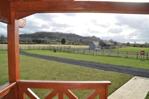 Вид, Northwick Farm Lodges in Бродуей