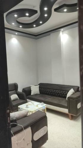 المكن الصحيح هو شاليه في طرطوس سوريا ليس في الاردن in Al-Himmah Al-Ordonyah