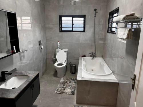 ห้องน้ำ, Irina Apartments in เชลสตัน