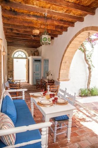 Smaragdi Traditional Mansion in Chora in Patmos