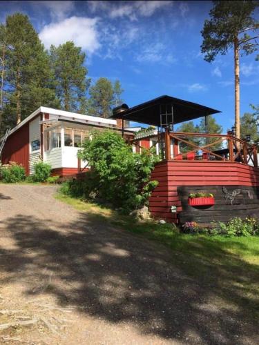 Torne River Hideaway in Jukkasjärvi