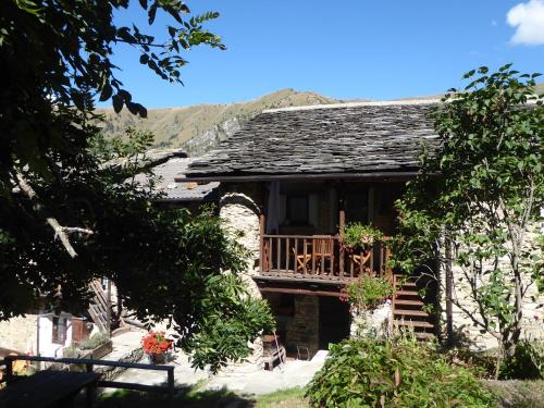 Monolocale Gemma Locanda Codirosso chambre d'hôte Sampeyre