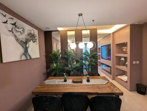 Goldcrest Mall Three Bedroom Apartment by Alvis suite - Lahore - image 4