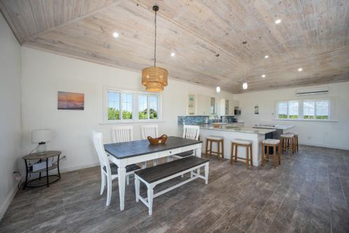 Southern Comfort - Brand New Home Steps from Ten Bay Beach with home in Eleuthera
