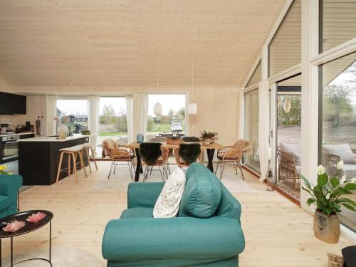  Seaside Stay with the Sauna in Hørve
