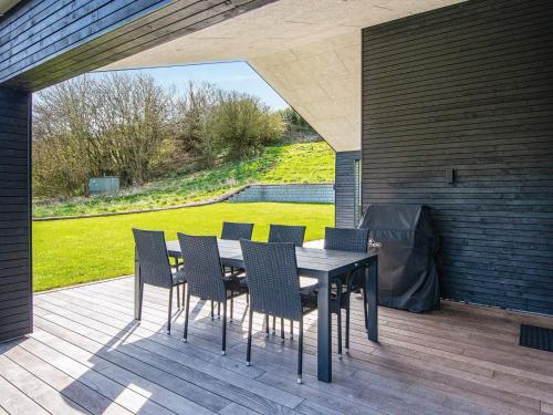  6 person holiday home in Lemvig-By Traum in Lemvig