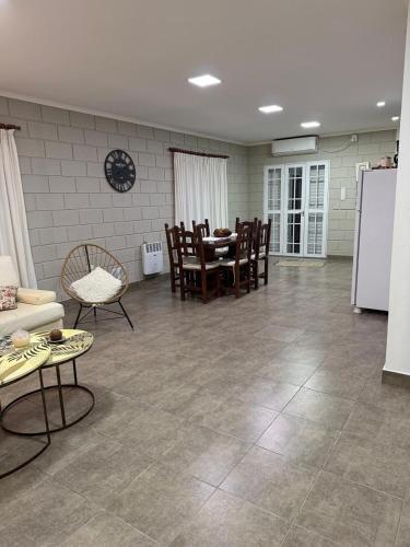 Hogar calido en la ciudad e ideal para familias in Sunchales