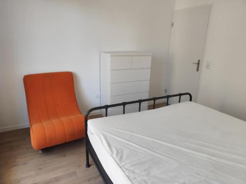 Cosy 3 Piece Furnished Appartment Le Blanc Mesnil - Location saisonnière - Le Blanc-Mesnil
