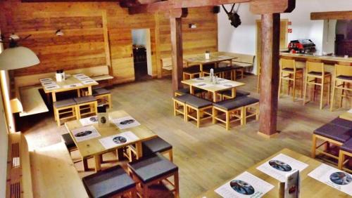 Restorāns, Bak Vendéglő (Bak Vendeglo) in Gyulakeszi
