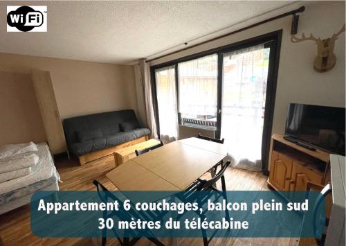 Le Relai S34 - Grand et lumineux studio avec coin montagne 4-6 pers avec WIFI, 50m des pistes, grand balcon exposé SUD, DRAPS NON COMPRIS