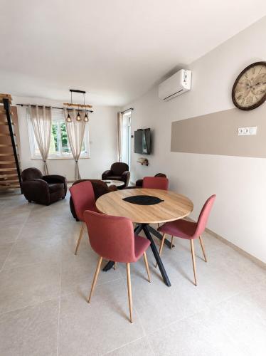 Maison cosy dans un quartier calme - Location saisonnière - Segré-en-Anjou-Bleu