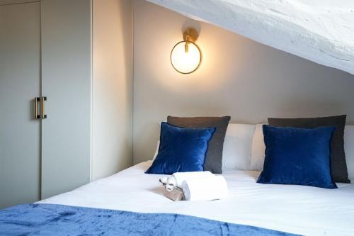 Principino Attic Room - image 5
