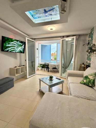 Green Park, swimming-pool, bar, wifi, parking