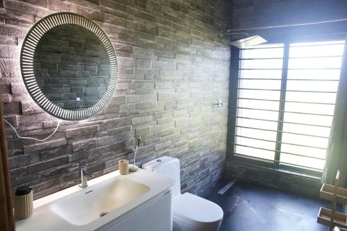 Pancuran, Spacious T1 apartment in Chuiba, near the beach in Pemba