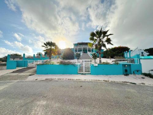 Villa Turquoise Curaçao (Villa Turquoise Curacao) in Nieuport